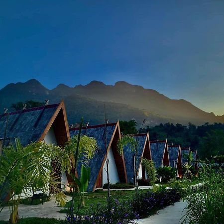 Vangvieng Angsavanh Resort Ванг-Виенг Экстерьер фото