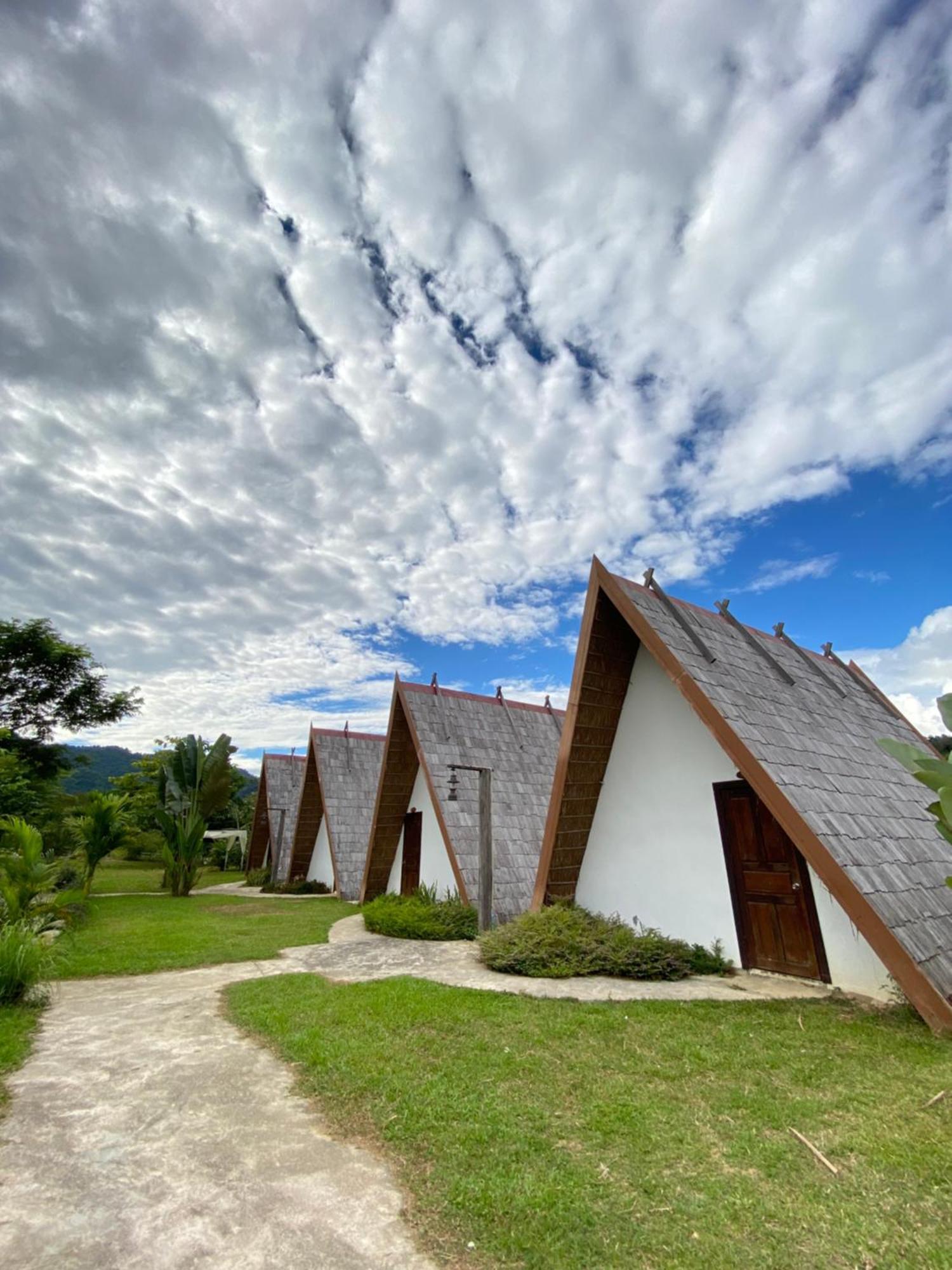 Vangvieng Angsavanh Resort Ванг-Виенг Экстерьер фото